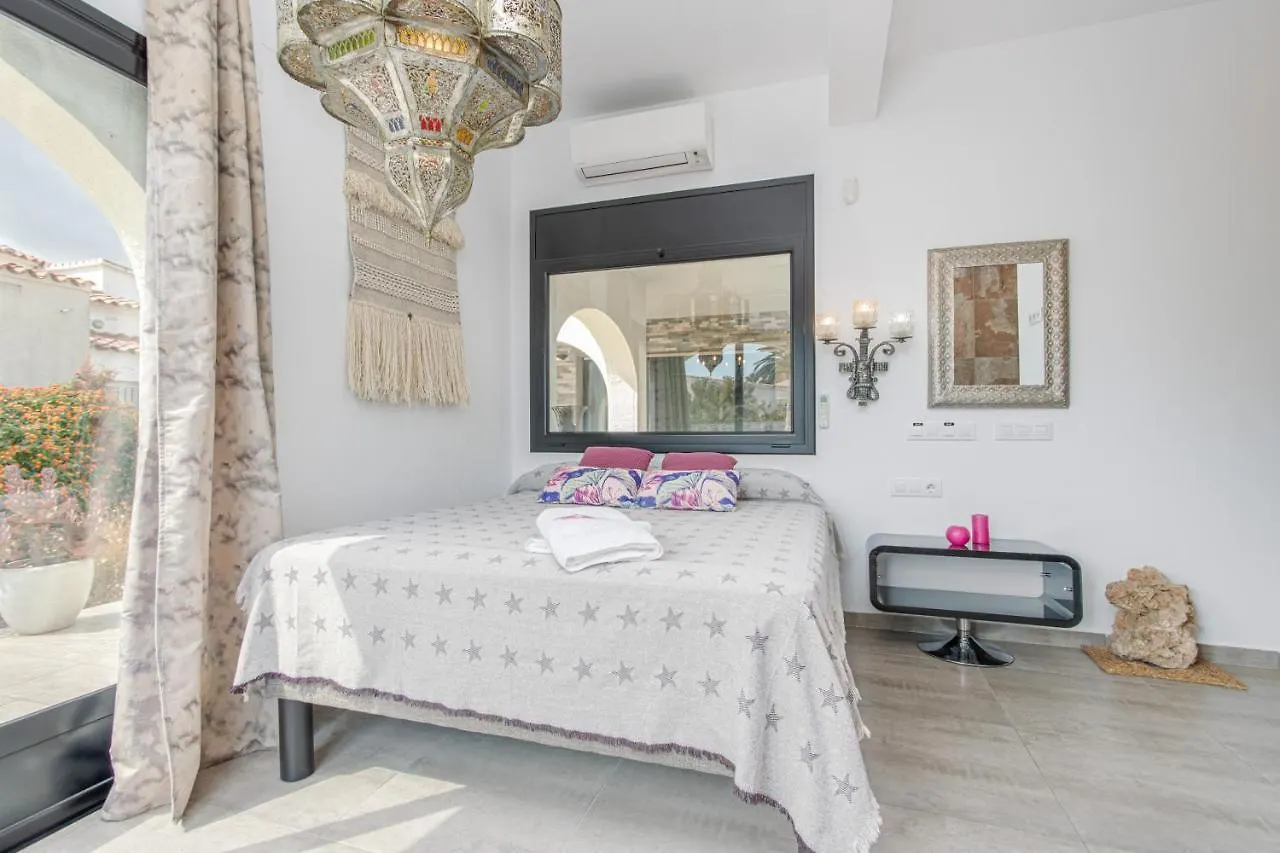 Apart-Rent Villa Alberes Empuriabrava