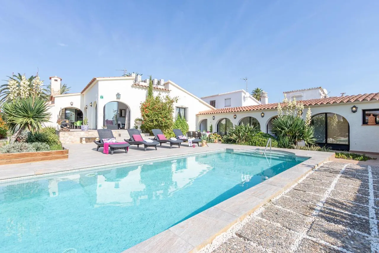 Apart-Rent Villa Alberes Empuriabrava