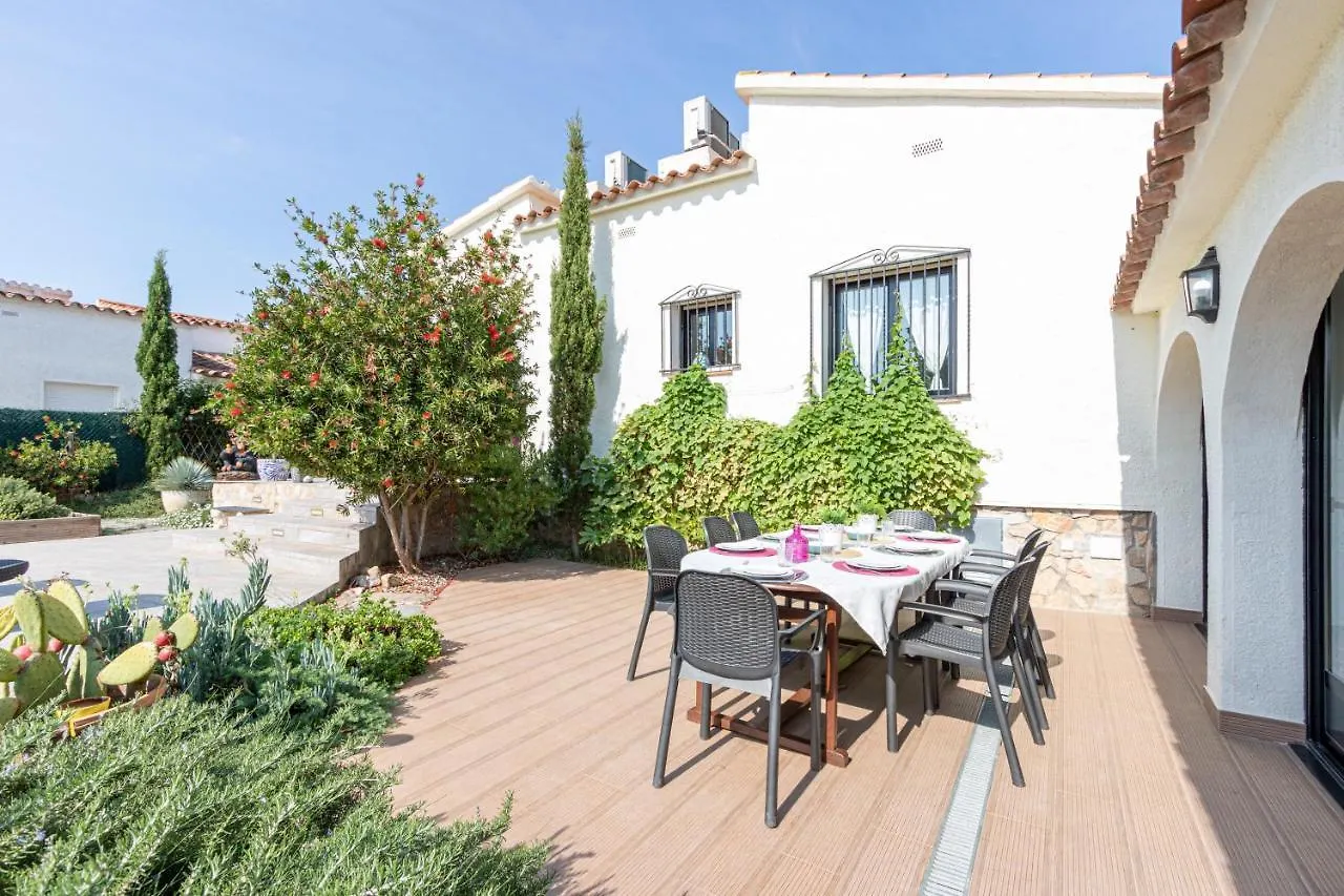 Apart-Rent Villa Alberes Empuriabrava