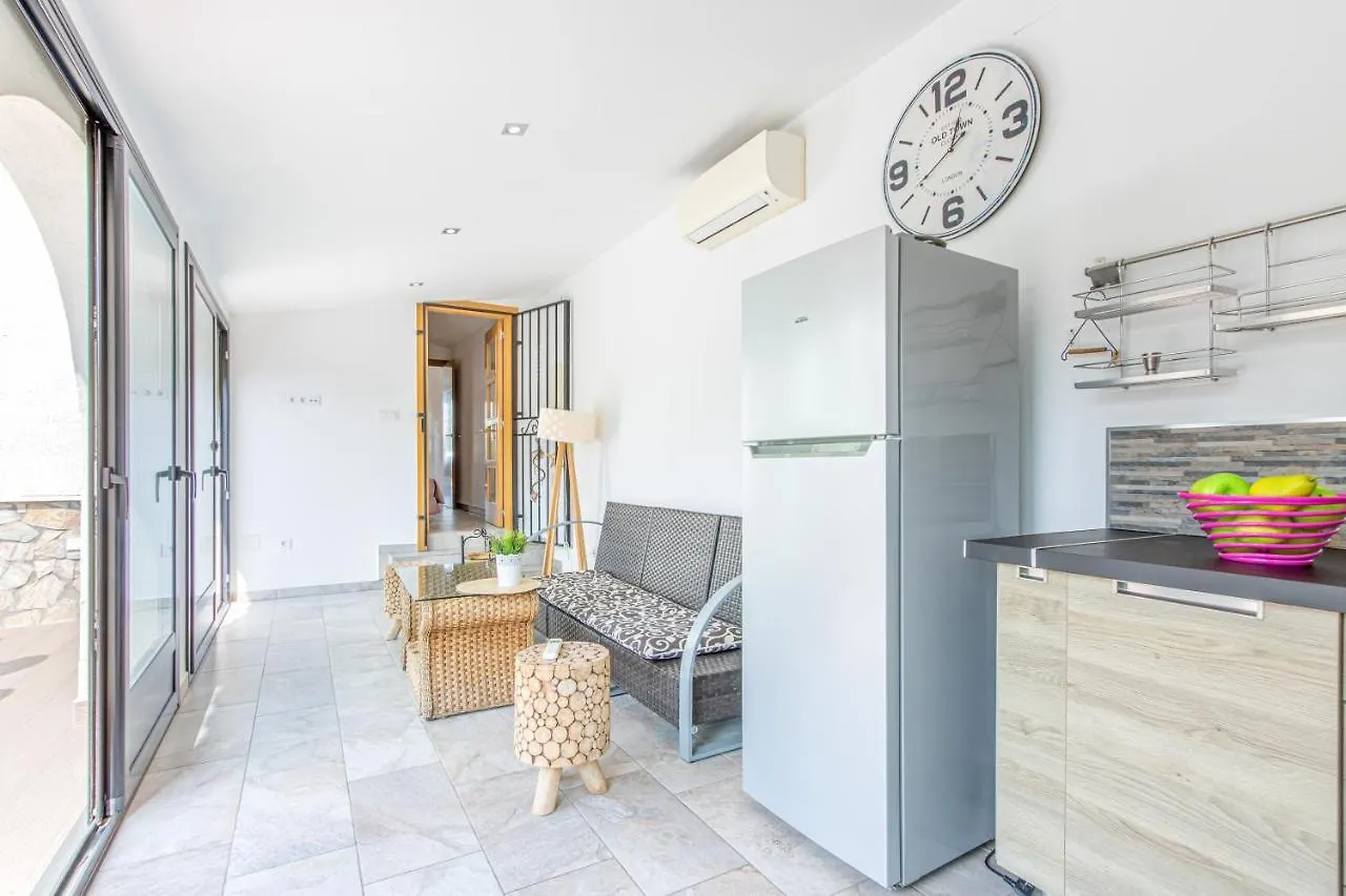 Apart-Rent Villa Alberes Empuriabrava